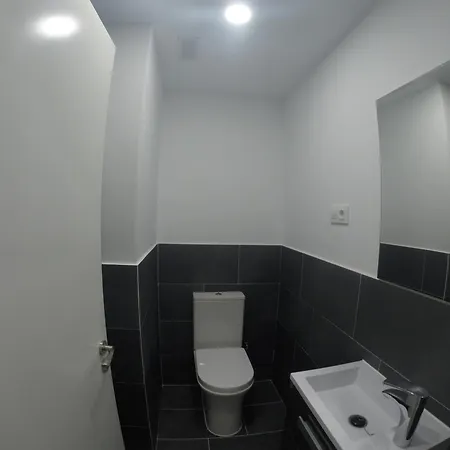 Cancela, Super Luminoso Y Bien Situado A Coruña