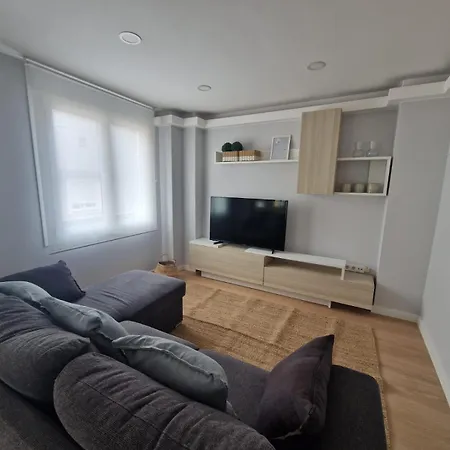 Cancela, Super Luminoso Y Bien Situado * A Coruña