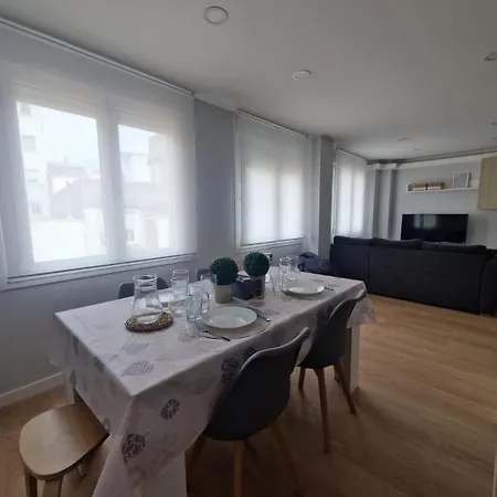 Cancela, Super Luminoso Y Bien Situado Apartamento A Coruña