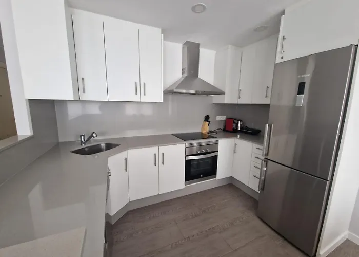 Apartment Cancela, Super Luminoso Y Bien Situado A Coruna